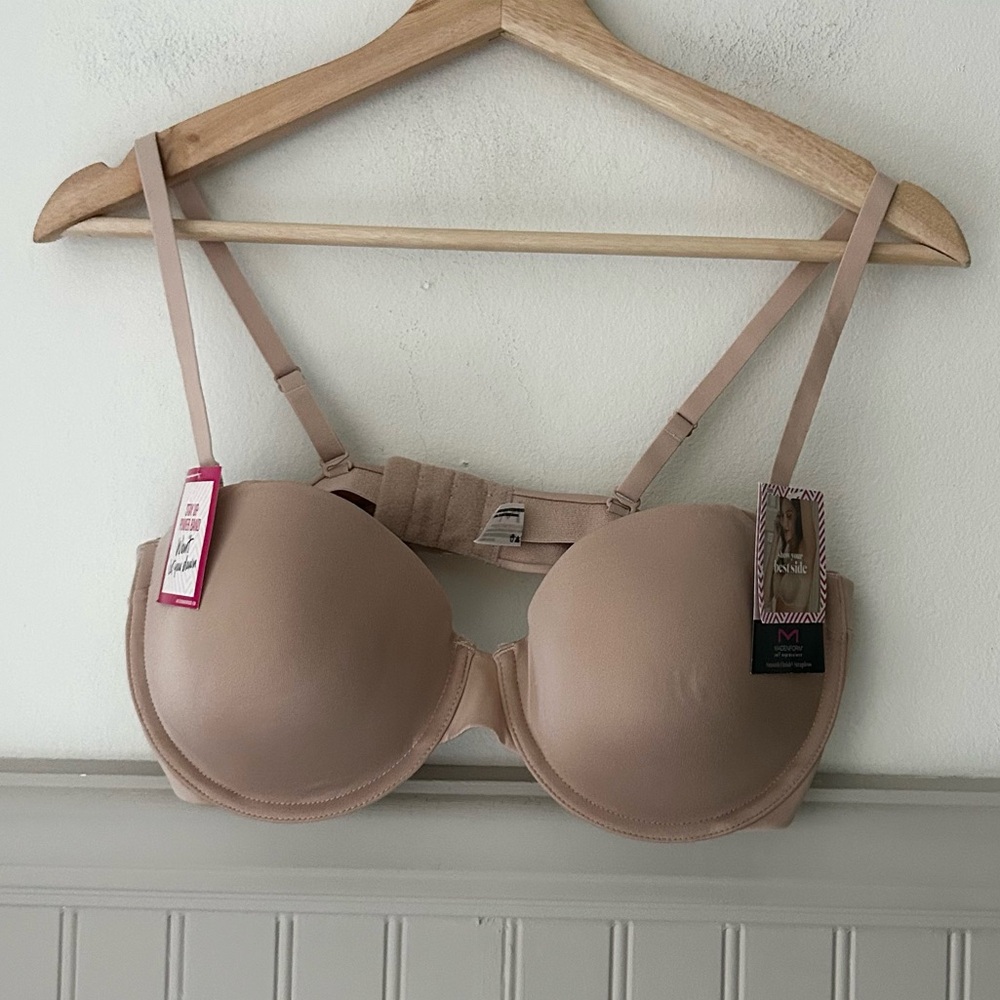 ⭐️ NEW Maidenform 36C Light Nude Smooth Finish Convertible Bra